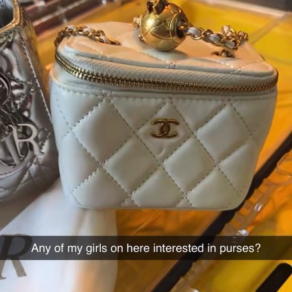 Chanel White Mini Quilted Bag with Gold Hardware - Picture 1 of 1
